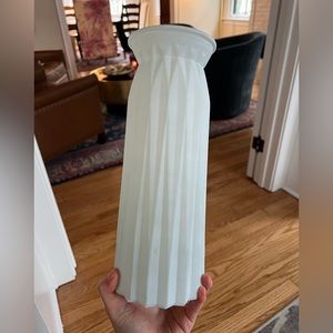 White Flower Vase from The Bouqs